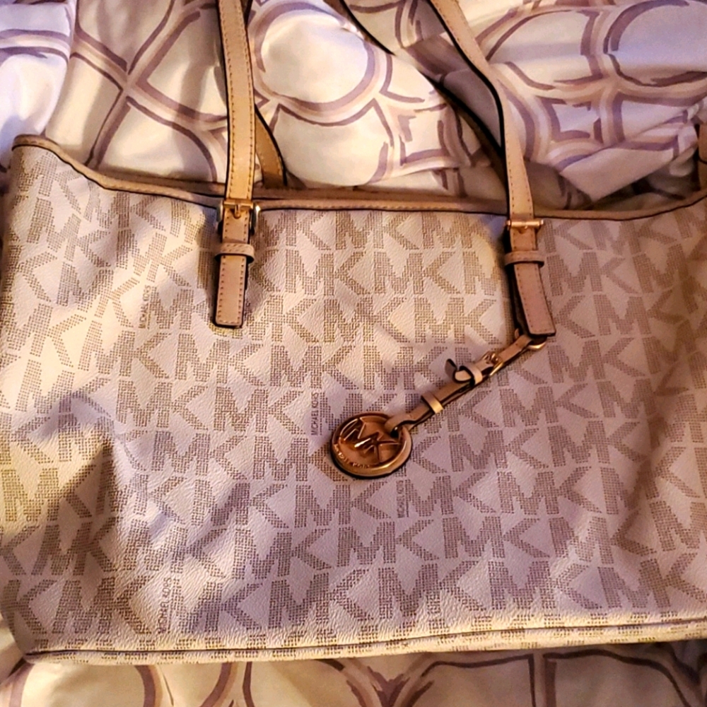 Michael Kors Tote